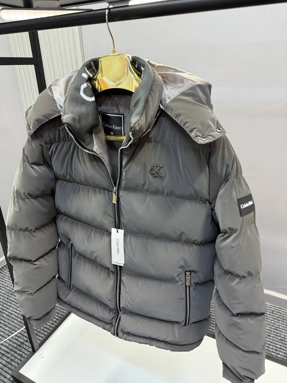 CALVIN KLEIN ΜΠΟΥΦΑΝ #37