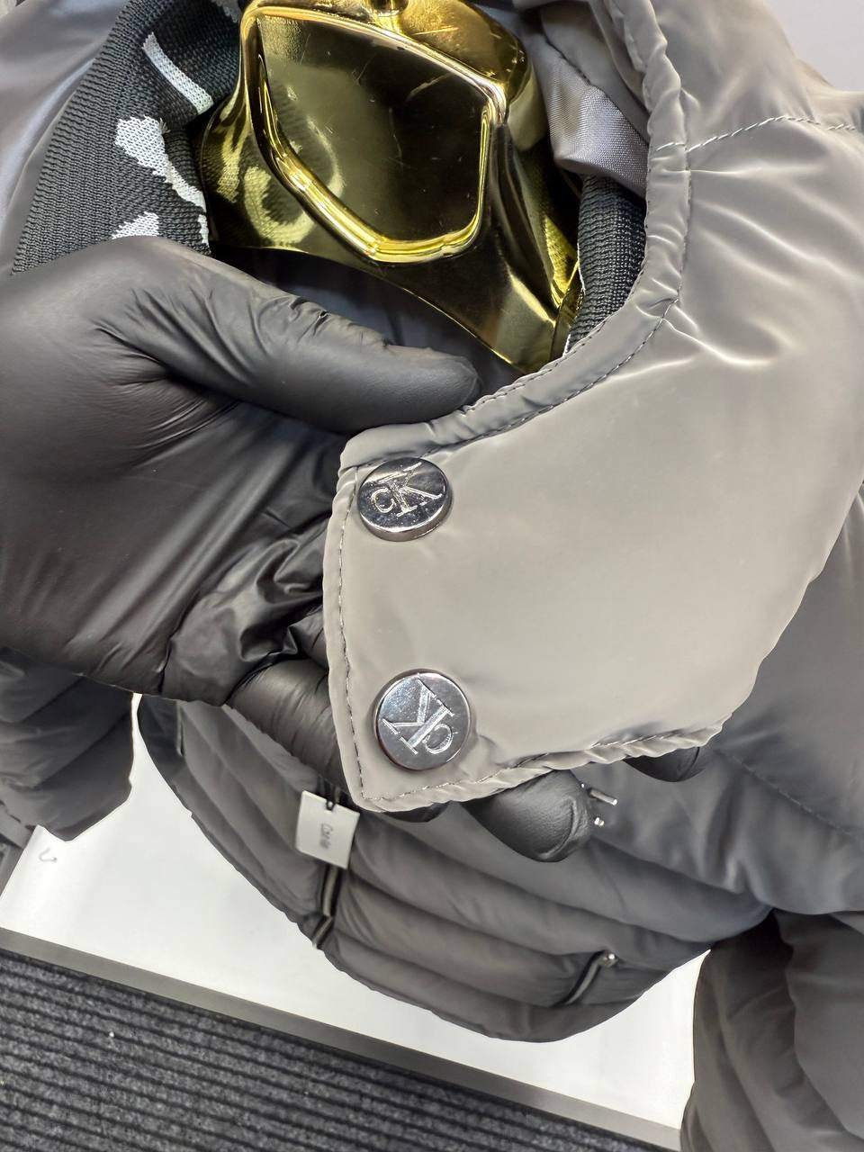 CALVIN KLEIN ΜΠΟΥΦΑΝ #37